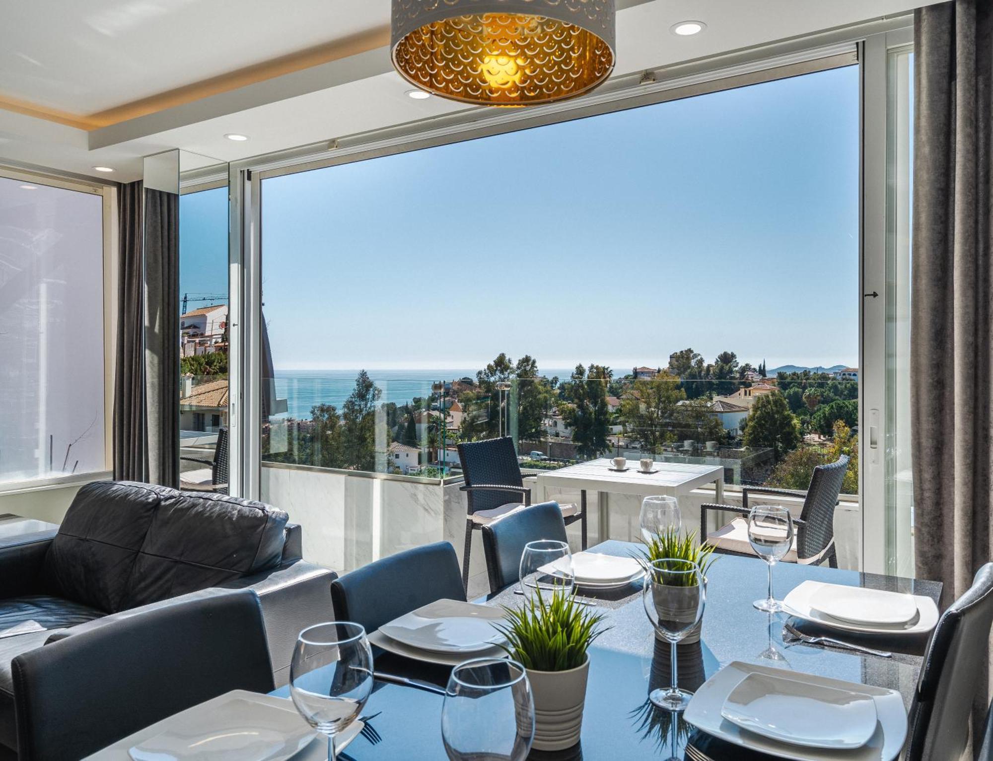 Private Luxurious Hillside Villa With Pool & Sea Views For 8 To 10 Ppl Fuengirola Luaran gambar