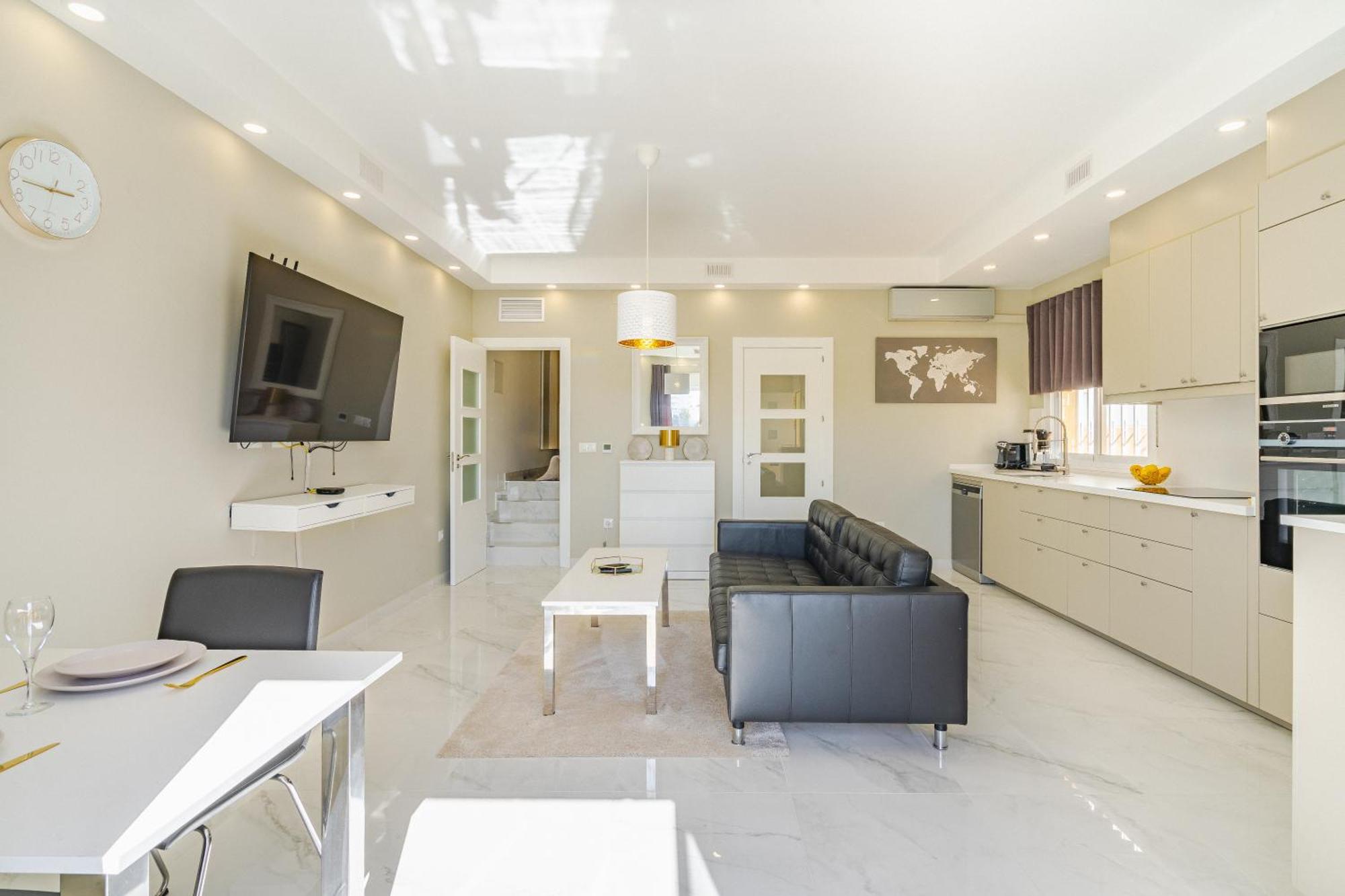 Private Luxurious Hillside Villa With Pool & Sea Views For 8 To 10 Ppl Fuengirola Luaran gambar