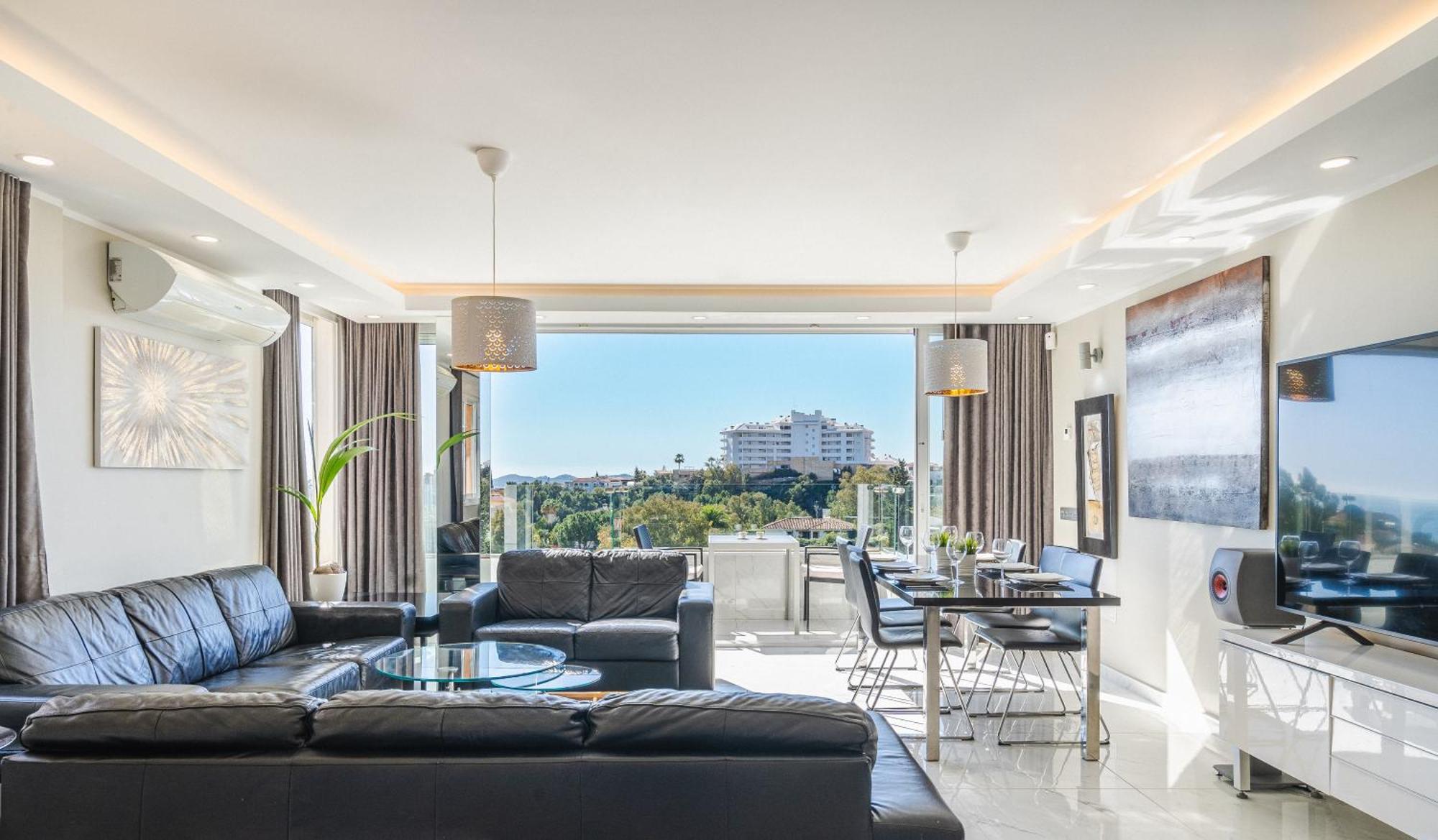Private Luxurious Hillside Villa With Pool & Sea Views For 8 To 10 Ppl Fuengirola Luaran gambar